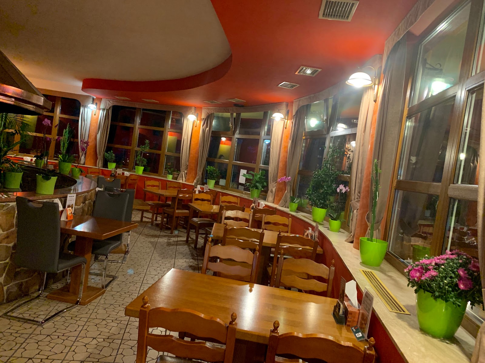 Restaurace Muma Dolní Břežany